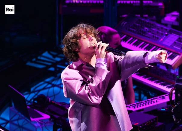 Sangiovanni - Sanremo 2022 (foto Instagram sanremorai)