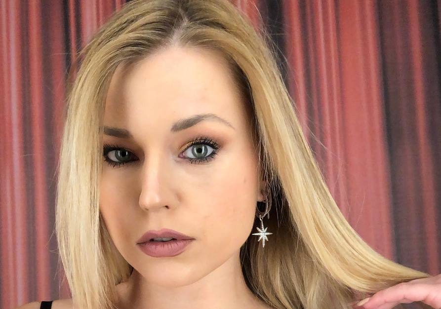 L’ucraina Anastasia Kuzmina alla terza puntata de Il Cantante Mascherato