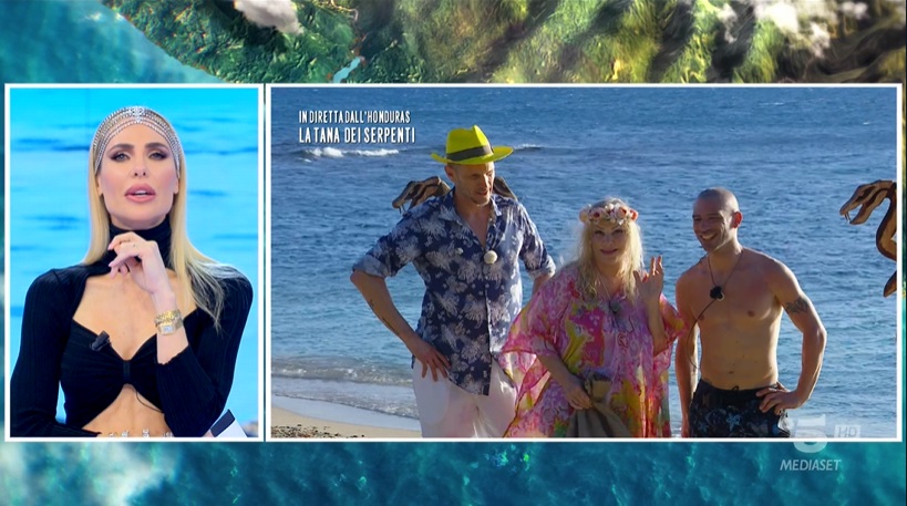 Cicciolina fa coppia con Melandri - Isola dei Famosi 2022