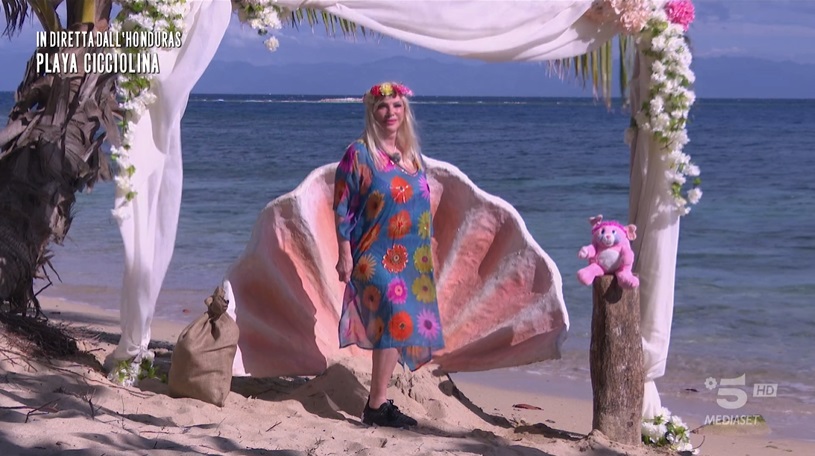 Playa Cicciolina - Isola dei Famosi 2022