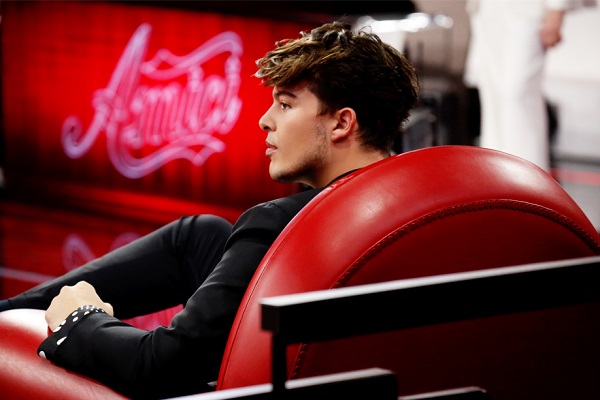 Amici 2022, anticipazioni terza puntata Serale: eliminati e ospiti di sabato 2 aprile. Sabrina Ferilli sostituisce Stash, positivo al Covid