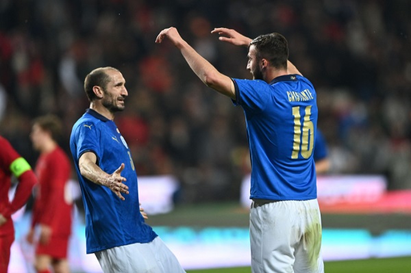 Ascolti TV | Martedì 29 marzo 2022. Turchia-Italia domina col 21.6%, Il diavolo veste Prada al 12%, STEP sale (11% – quasi 2 mln), La Pupa e il Secchione continua a calare (8.2% – 1,2 mln)