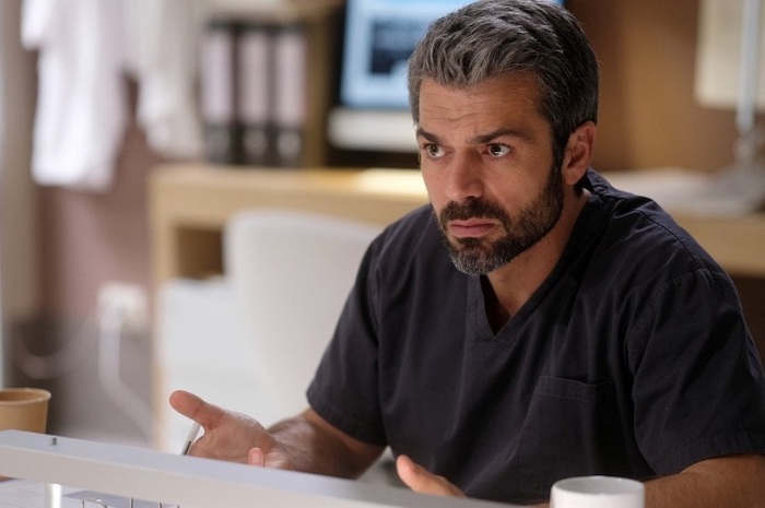 Pagelle TV della Settimana (14-20/03/2022). Promossi Doc e Lorella Cuccarini. Bocciati De Martino e Più Forti del Destino