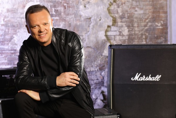 Fiorello alla festa dei 30 anni di carriera di Gigi D’Alessio