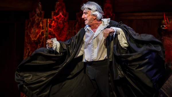 Programmi TV di stasera, venerdì 15 aprile 2022. Tra la Via Crucis e Big Show, in prima tv su Rai3 «Luigi Proietti detto Gigi»