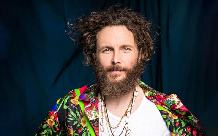 Programmi TV di stasera, domenica 3 aprile 2022. Jovanotti ospite di Fabio Fazio