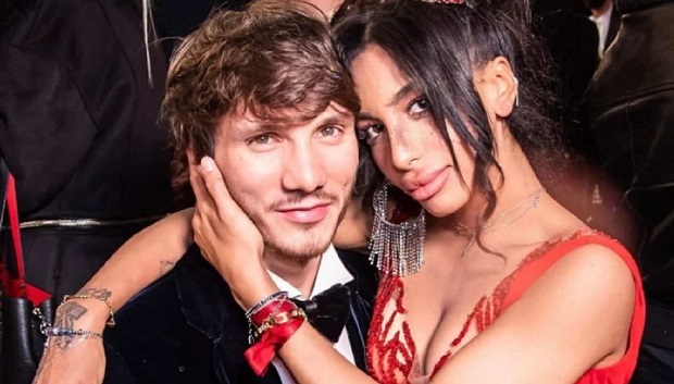 Manuel Bortuzzo annuncia di essersi lasciato con Lulù. La Selassié: «Colpa di terze persone»