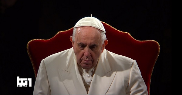 Ascolti TV | Venerdì 15 aprile 2022. In 4,3 milioni per la Via Crucis (20.4%), male Big Show (1,7 mln – 12.1%). L’intervista a Papa Francesco al 15.4%