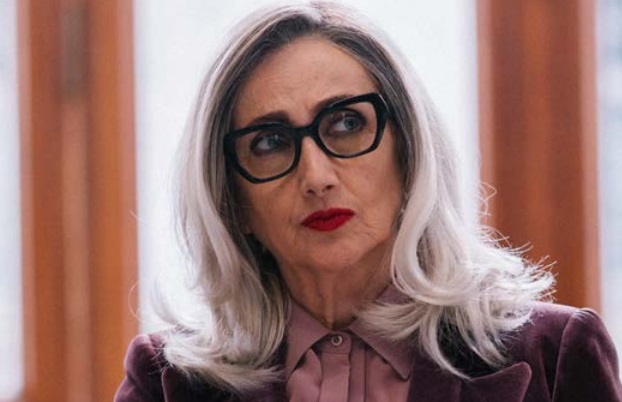 Programmi TV di stasera, martedì 5 aprile 2022. Su Rai 1 chiude lo Studio Battaglia