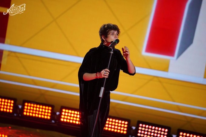 Amici 2022: il primo televoto ‘rivela’ una corsa a due per la vittoria finale