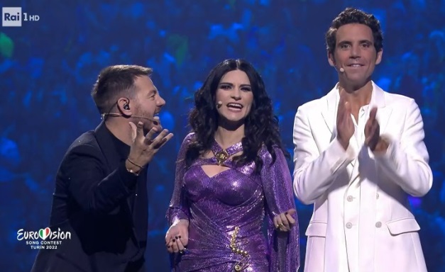 Finale ESC 2022 - Alessandro Cattelan, Laura Pausini e Mika