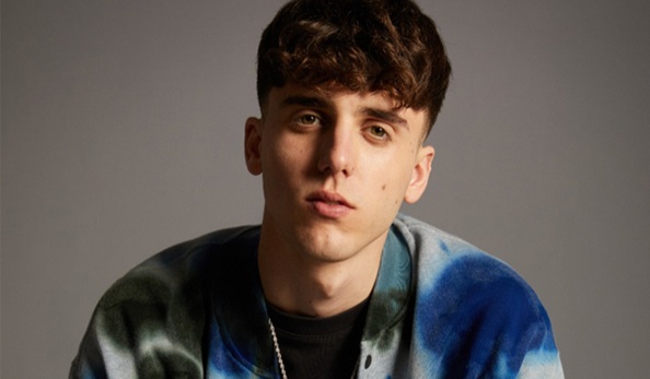 Classifica FIMI: flop Eurovision. Maneskin debuttano undicesimi. LDA terzo tra gli album