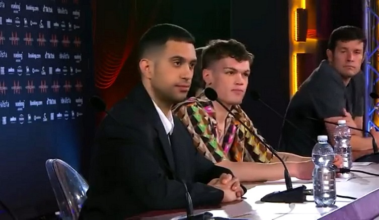 Mahmood rutta all’Eurovision, gaffe in conferenza stampa – Video