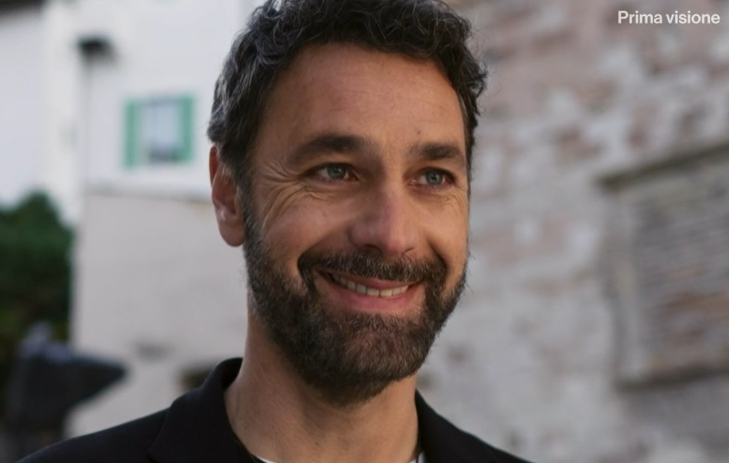 Don Massimo, posso chiamarla Don Matteo?