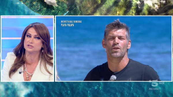 Isola dei Famosi 2022, tredicesima puntata – Nicolas, Nick e Clemente al televoto. Eliminata Cicciolina, Lory rientra in gioco