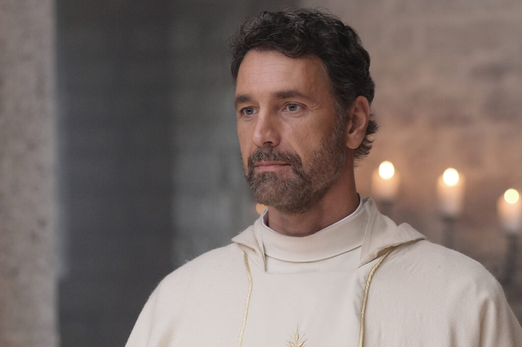 Pagelle TV della Settimana (23-29 maggio 2022). Promossi Forum e Maionchi. Bocciati il prolungamento dell’Isola e Dedicato