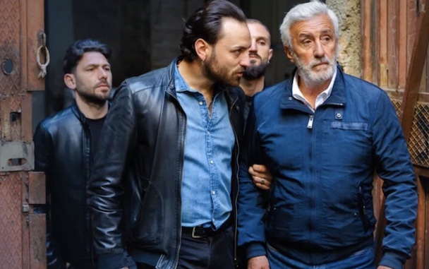 Un Posto al Sole, anticipazioni (30 maggio – 3 giugno 2022): Raffaele minacciato dai camorristi