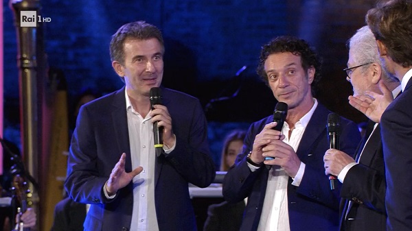 Tagliato su Rai 1 il diverbio tra Ficarra e Picone e il Presidente della Regione Sicilia Musumeci al Taobuk di Taormina