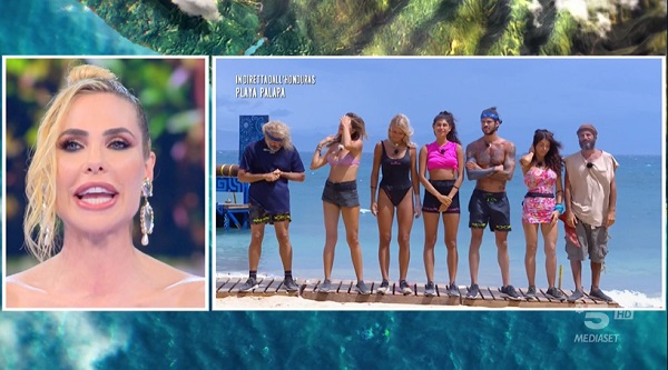 Isola dei Famosi 2022, semifinale – Edoardo (ritirato), Estefania e Pamela fuori dalla finale. Mercedesz e Nick di nuovo al televoto