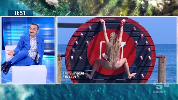 Isola dei Famosi 2022, ventiduesima puntata – Eliminata Lory Del Santo, in 4 al televoto