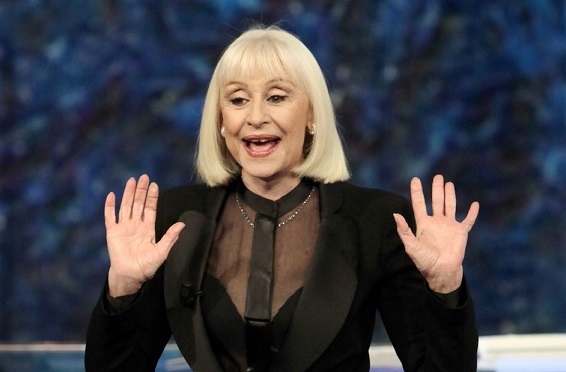 A Madrid l’inaugurazione di Plaza Raffaella Carrà