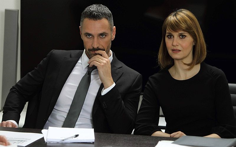 Programmi TV di stasera, mercoledì 15 giugno 2022. Su Rai1 Raoul Bova e Paola Cortellesi in ‘Scusate se Esisto!’