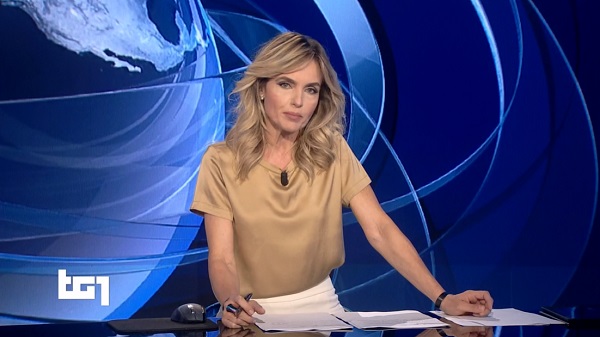 Il debutto ‘punitivo’ di Laura Chimenti al Tg1 delle 13:30 – Video