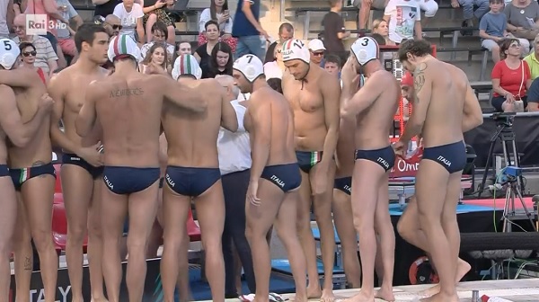 Ascolti TV | Domenica 3 luglio 2022. Mina Settembre in replica (17.4%) doppia Canale 5 (9.4%). Sport: l’argento del Settebello 6.6%, la Formula 1 vola su Sky (13.6%) e Tv8 (14.4%), il Tour sale all’arrivo (12.9%). Ottima Linea Verde Estate (24.5%)