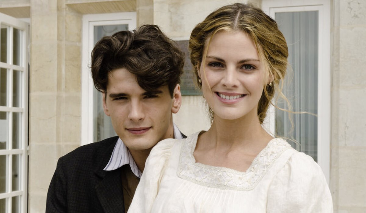 Ascolti TV | Venerdì 26 agosto 2022. Grand Hotel chiude in crescita (15.5%). La replica di Cavalli di Battaglia 10.6%, quella de Il Terzo Indizio 7.7%