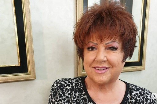 Orietta Berti al GF Vip con Giovanni Ciacci: «Doveva portarmi gli abiti a Sanremo ma li ha persi!»