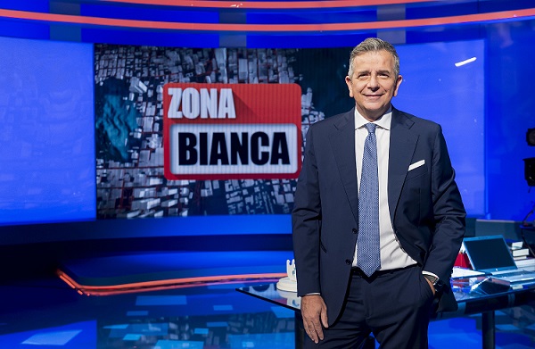 Programmi TV di stasera, giovedì 18 agosto 2022. Iva Zanicchi a Zona Bianca