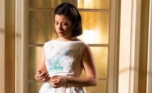 Un Altro Domani, anticipazioni (22-26 agosto 2022): Carmen ‘deve’ sposare Victor per salvare suo padre