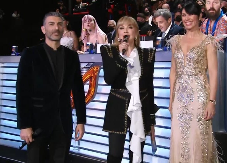 Ballando con le Stelle: fuori Roberta Bruzzone. Sara Di Vaira e Simone Di Pasquale nella giuria popolare