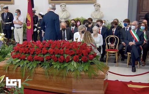 I funerali di Piero Angela in diretta su Rai1