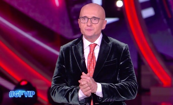 Signorini sulla sieropositività di Ciacci: «Garantita massima libertà di scelta ai coinquilini. Nessuno si è tirato indietro»