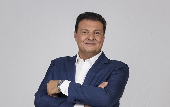 Tale e Quale Show 2022: chi è Claudio Lauretta