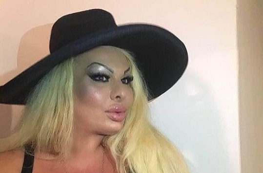 Elenoire Ferruzzi - Instagram