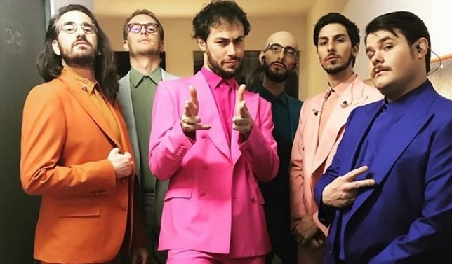 Classifica Fimi: ‘Giovani Wannabe’ sorpassa ‘La Dolce Vita’ nei singoli, i Muse scalzano Lazza negli album