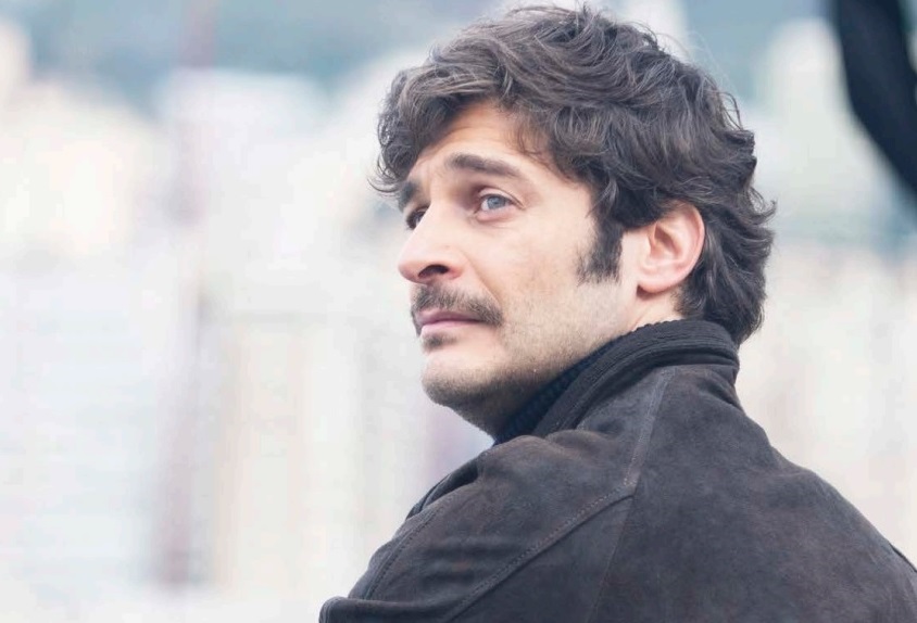 Ascolti TV | Lunedì 10 ottobre 2022. Crolla Sopravvissuti (15.1% – 2.7 mln). Grande Fratello Vip 20.9% – 2.7 mln, cresce Stasera Tutto è Possibile (9.6% – 1.5 mln). I Fatti Vostri 10.8%-9.5%, BellaMà 2.4%