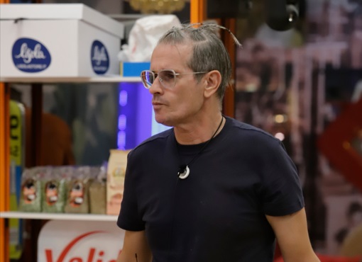 Marco Bellavia riappare sui social insieme al figlio e manda un messaggio a Pamela Prati – Video