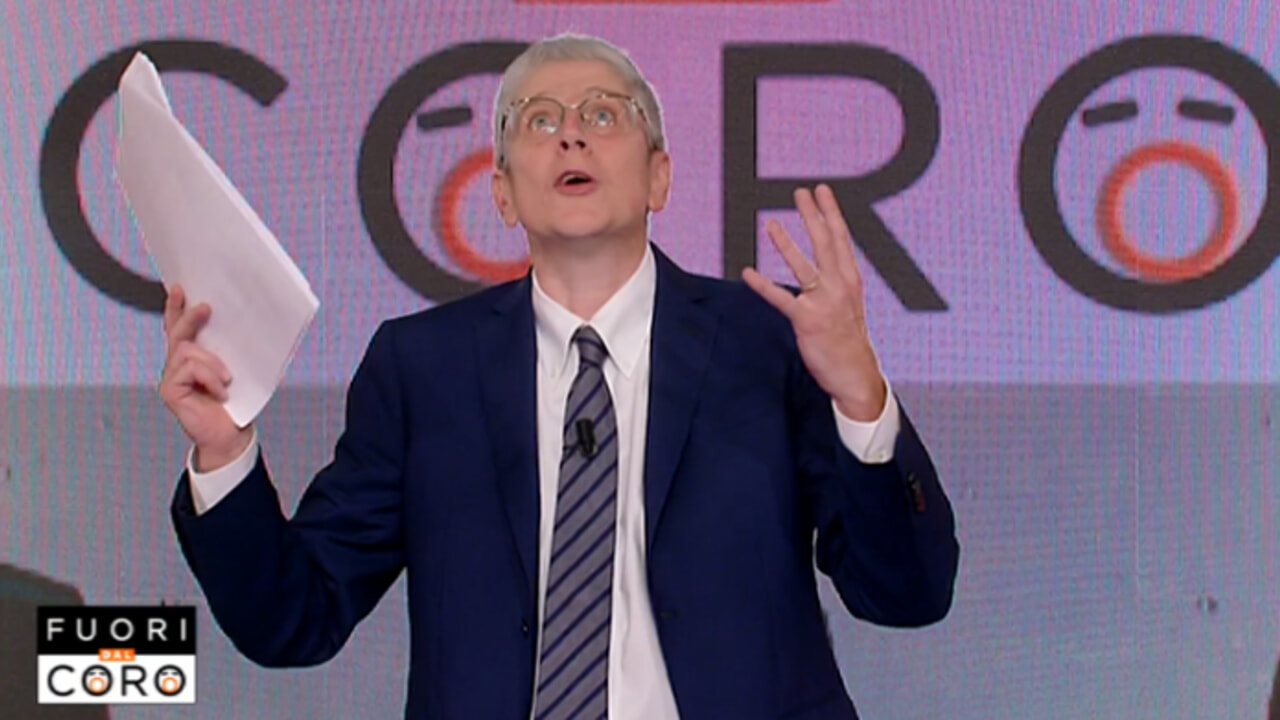 Videonews contro Mediaset per la sospensione di Fuori dal Coro: «Decisione sbagliata, ci era stato garantito che non ci sarebbero stati tagli»