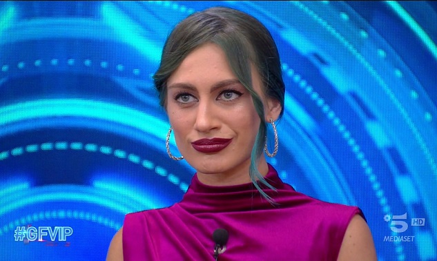 GF Vip 7, nona puntata – Nikita, preferita del pubblico, manda Antonino al televoto eliminatorio con altri cinque concorrenti, Pamela Prati risponde a Eliana Michelazzo