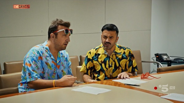 Ascolti TV | Mercoledì 19 ottobre 2022. Chiusura flop per Emigratis (1,69 mln – 13.1%), domina Montalbano (3,44 mln – 18.8%). Chi l’ha Visto sale all’11%, Il Collegio 5.7%. Uomini e Donne vola al 28%. Ottima La7 (quarta rete): Gruber 9.6%, Mentana alle 20 8.1%, Panella 5.8%