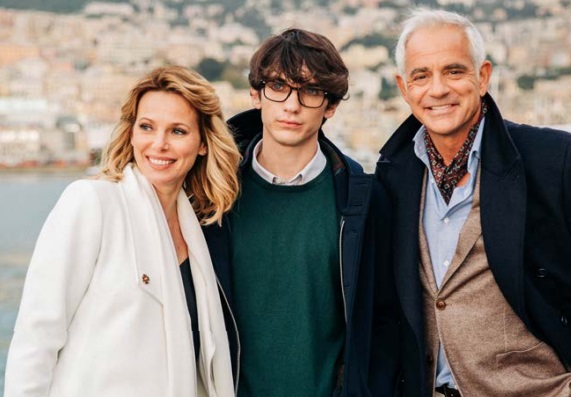 Programmi TV di stasera, lunedì 10 ottobre 2022. Su Rai1 tornano I Sopravvissuti