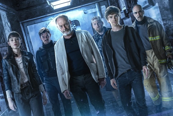 Programmi TV di stasera, domenica 16 ottobre 2022. Su TV8 la prima tv di Way Down – Rapina alla Banca di Spagna