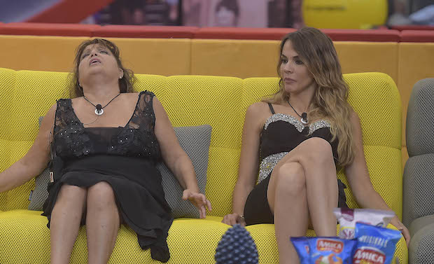 Grande Fratello Vip: Codacons denuncia concorrenti, Mediaset e Signorini