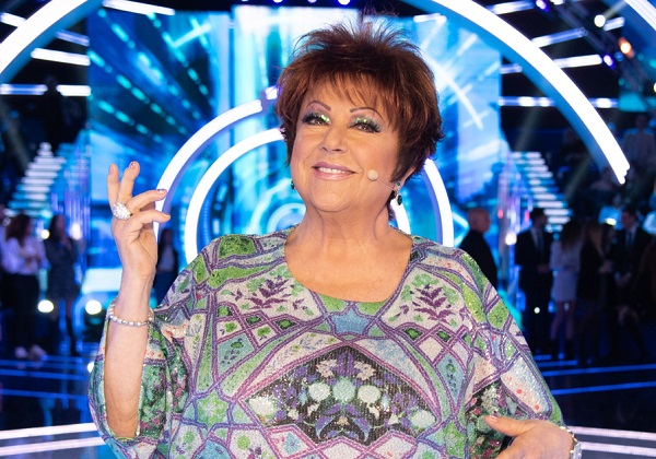 Il Concerto di Natale su Canale 5 trasloca a Capodanno. Nel cast anche Orietta Berti e Bianca Guaccero