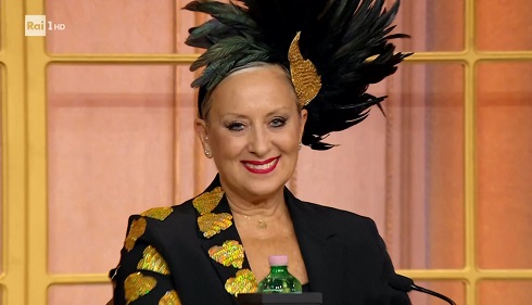 Carolyn Smith: «Mi fa sorridere quando Selvaggia entra nel merito dei miei giudizi tecnici. E’ come se io correggessi a lei la grammatica italiana»