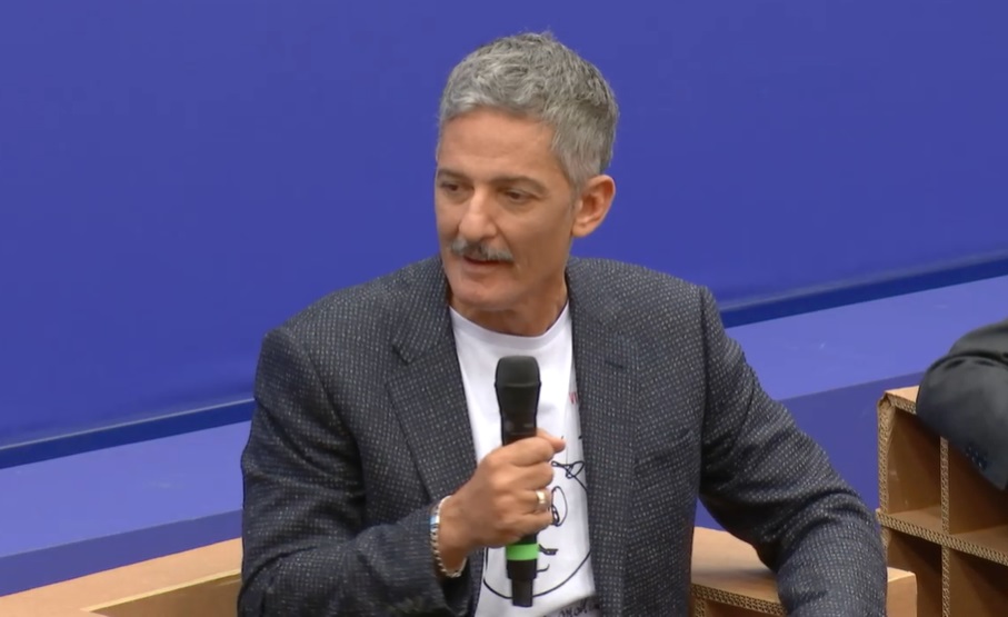 Fiorello: «Chi va su Rai2 muore! Al mattino è all’1%, se faccio il 2% è il 100% di crescita!»