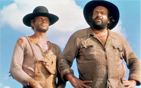 Programmi TV di stasera, sabato 12 novembre 2022. Su Rete 4 Terence Hill e Bud Spencer in ‘Lo Chiamavano Trinità…’